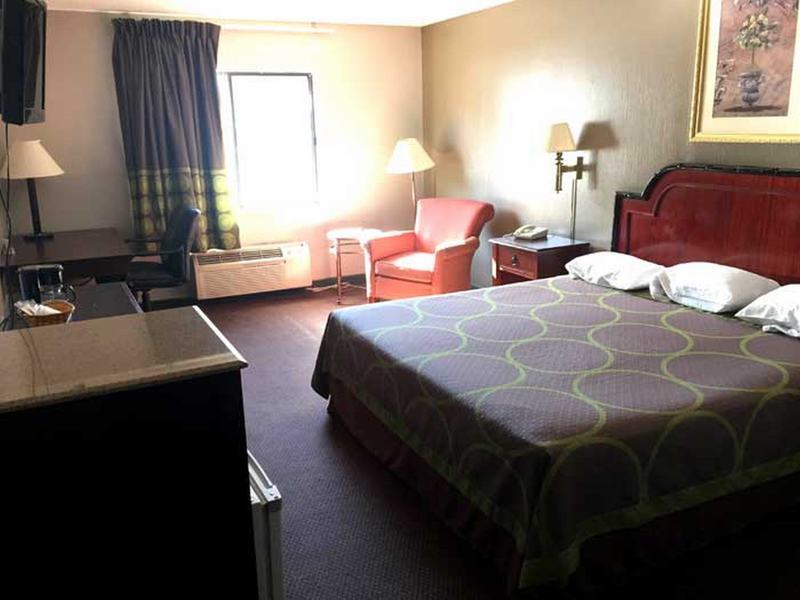American Elite Inn Hazard Bagian luar foto