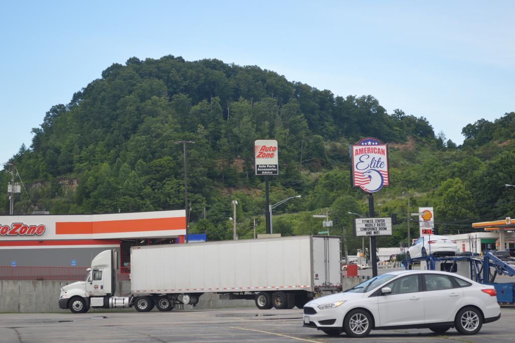 American Elite Inn Hazard Bagian luar foto