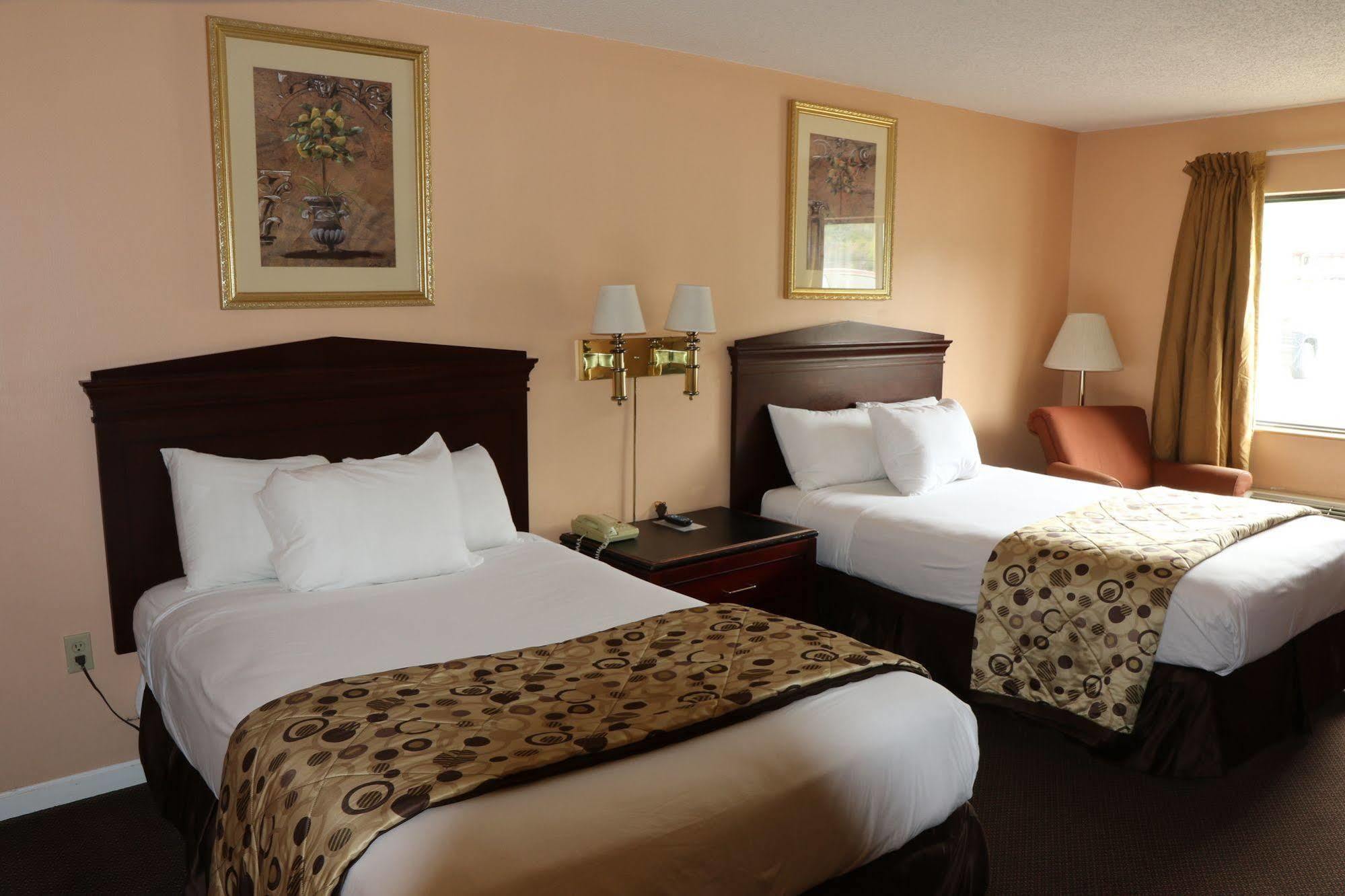American Elite Inn Hazard Bagian luar foto